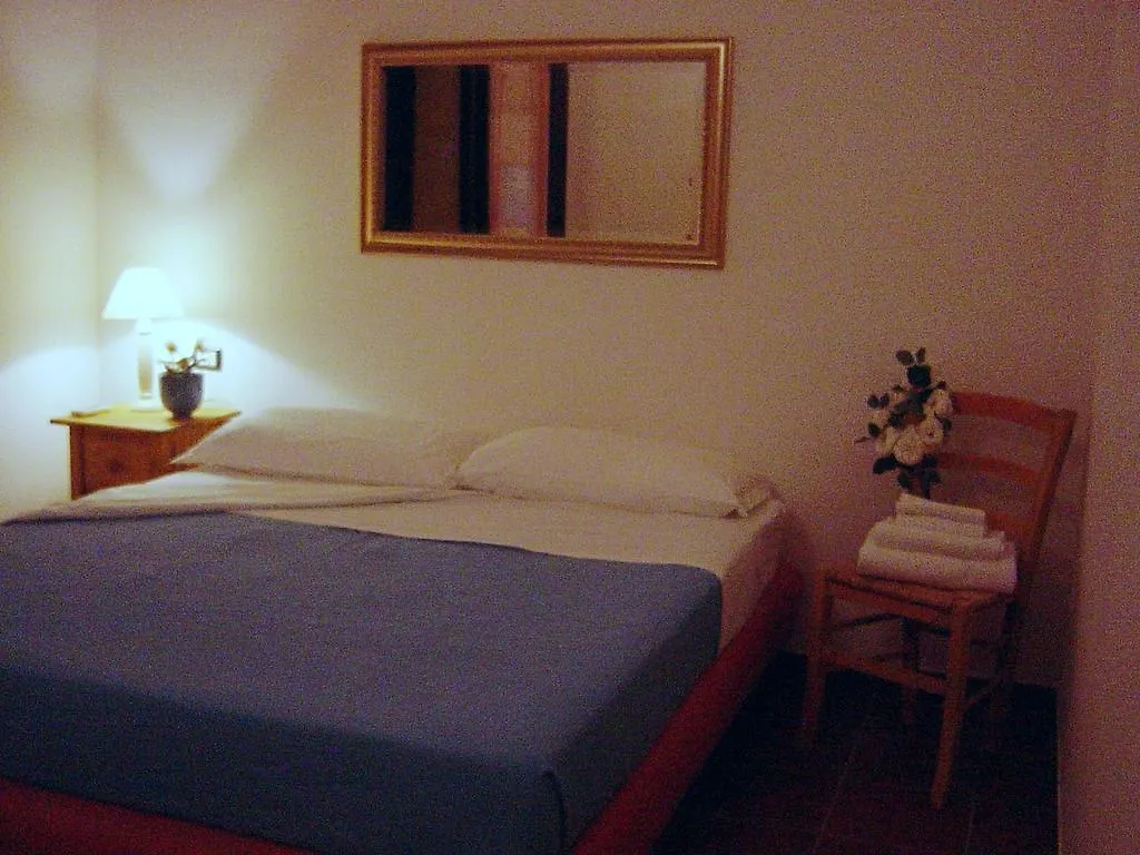 Salondra Hotel Alghero 0*,